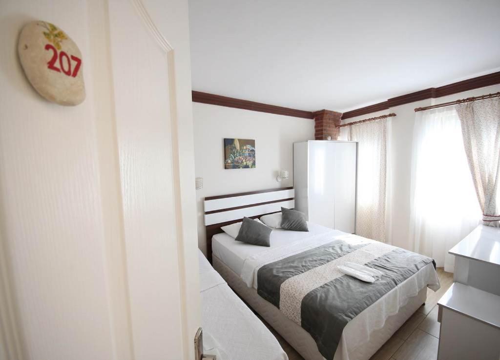 Lavinya Otel Bozcaada Exteriör bild